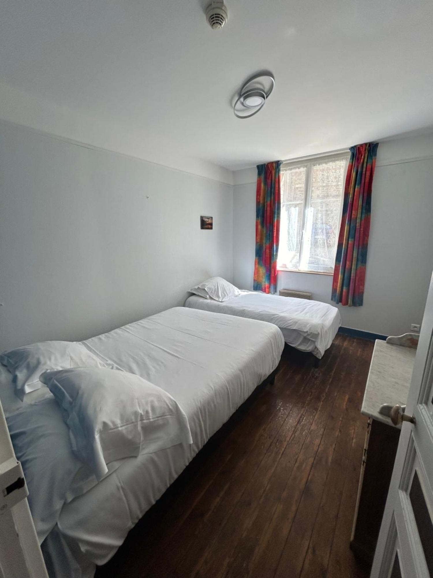 Ets Levillain-Hotel les Caletes Le Tréport Extérieur photo