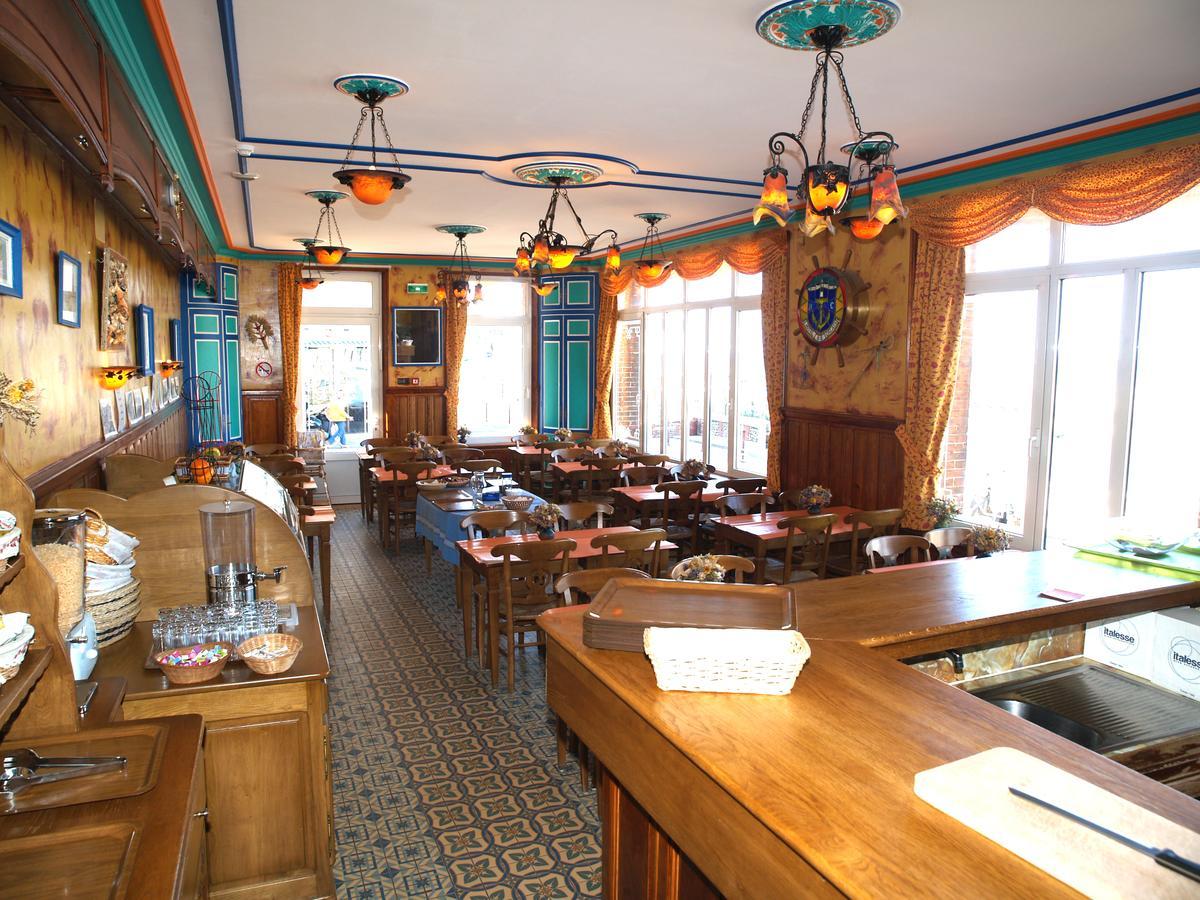 Ets Levillain-Hotel les Caletes Le Tréport Extérieur photo